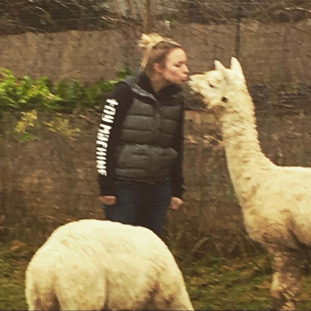 Meet your Posher, Emily
